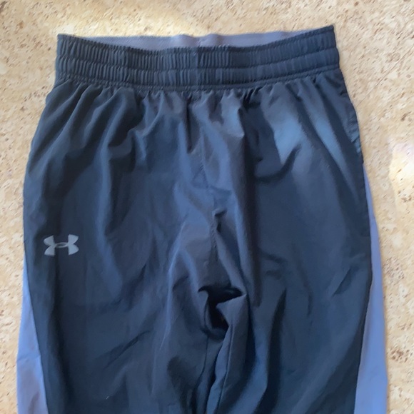 Under Armour pants - Picture 2 of 8